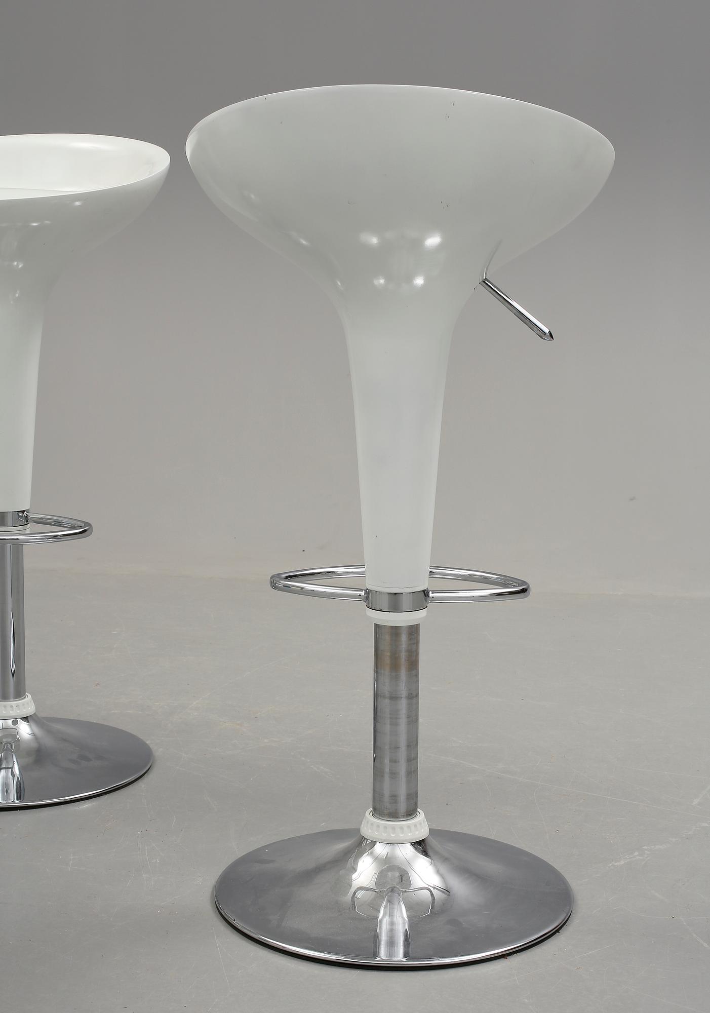 BORD OCH BARSTOLAR, 3 delar "Bombo Chair", Stefano Giovannoni, Magis, 1900/2000-tal.