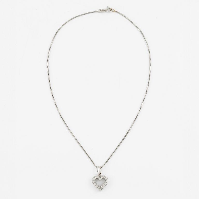 Necklace with a pendant, heart-shaped, 18K white gold with brilliant-cut diamonds.