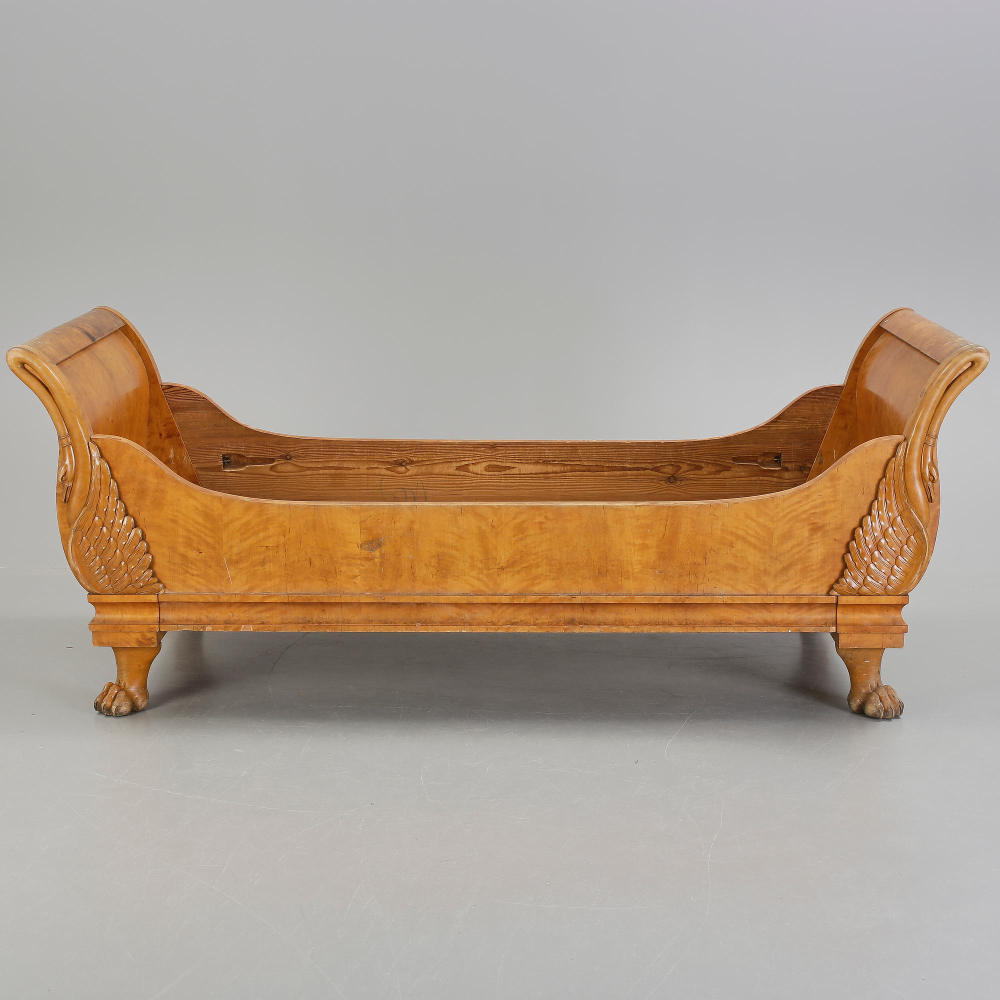 SÄNG, 1800-talets mitt. Senempire.