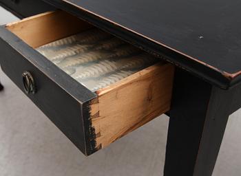 SKRIVBORD, 1900-talets första hälft.