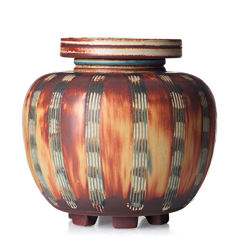 Wilhelm Kåge, a "Farsta" stoneware lidded jar, Gustavsberg studio, Sweden 1958.