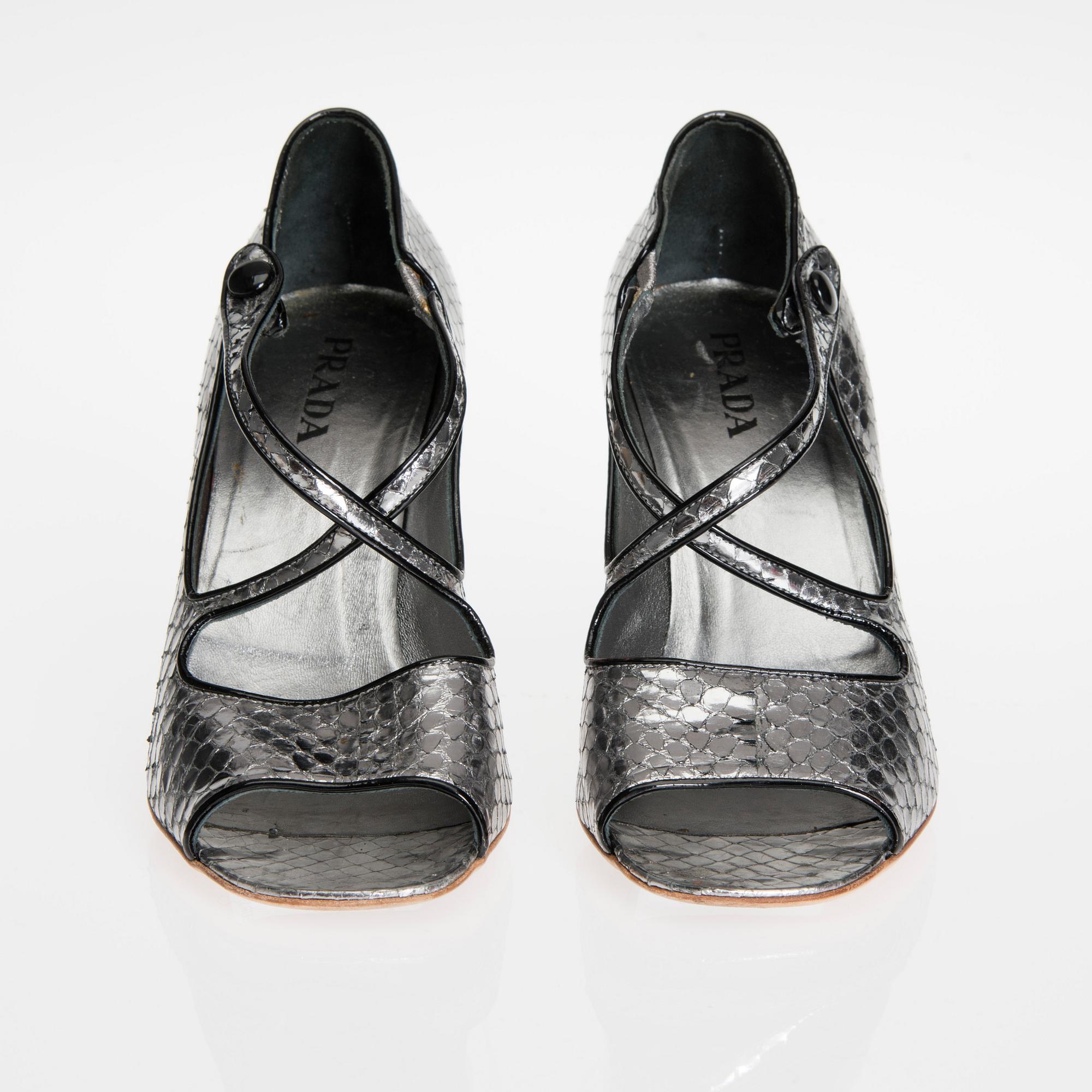 KENGÄT, Prada.