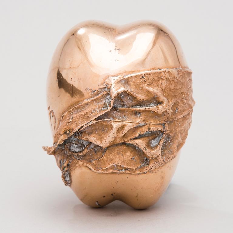 LAILA PULLINEN, MUNAVEISTOS.