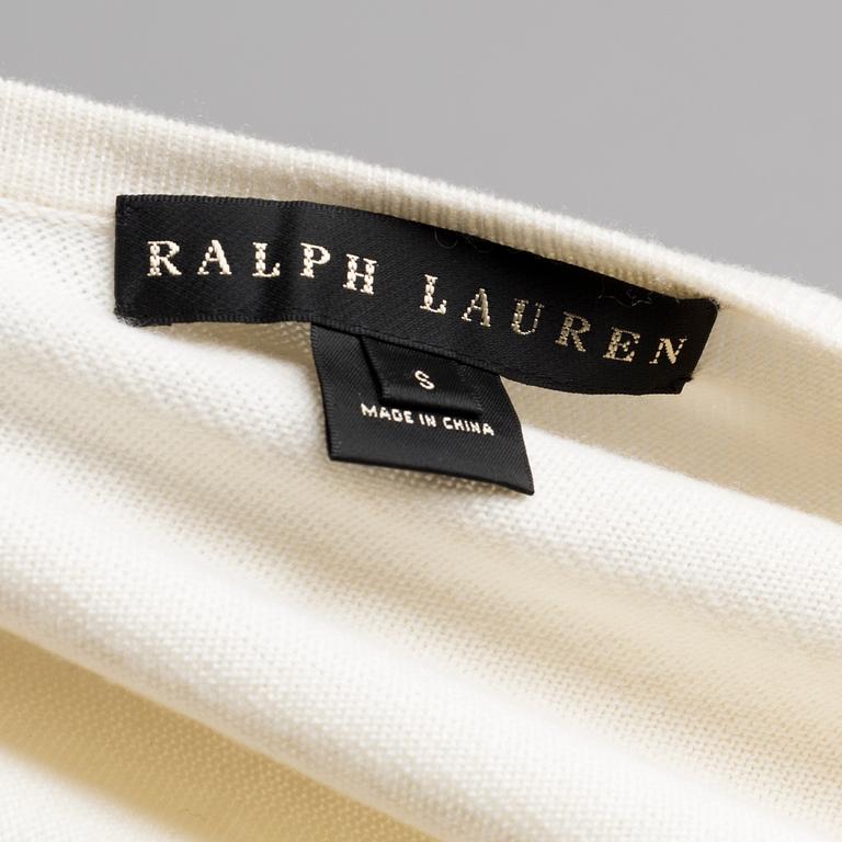 Creamwhite cashmere top by Ralp Lauren.