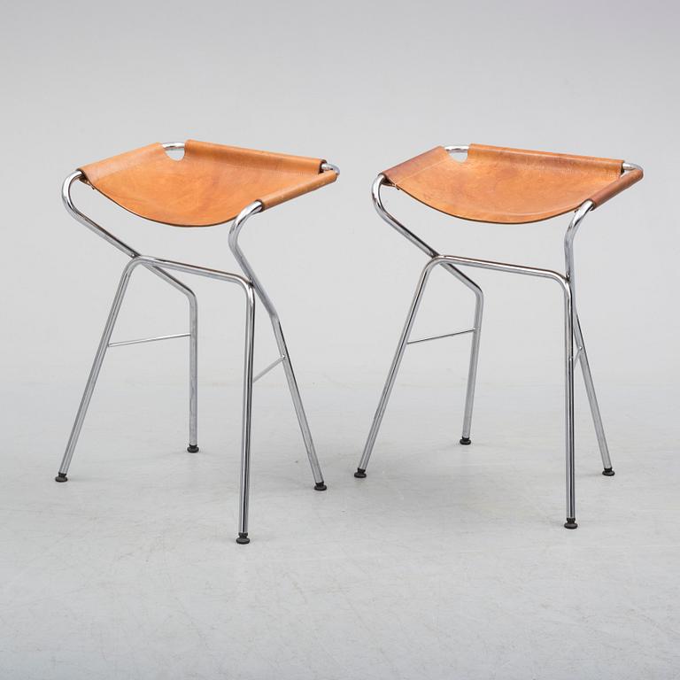 ANNA VON SCHEWEN & BJÖRN DAHLSTRÖM, six steel bar stools from Lammhults. Model designed in 2004.