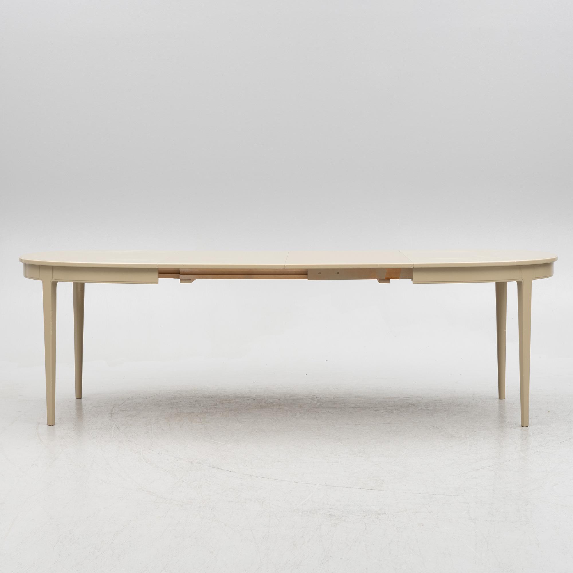 Carl Malmsten, a 'herrgården dining table, second part of the 20th century.