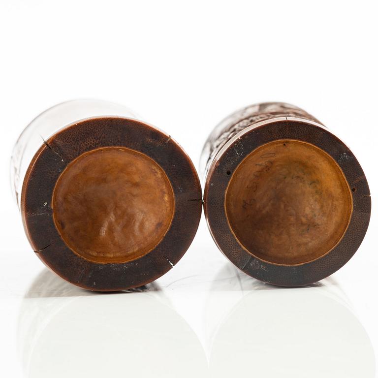 Two Chinese bamboo brush stands, late Qing dynasty / 20th century.