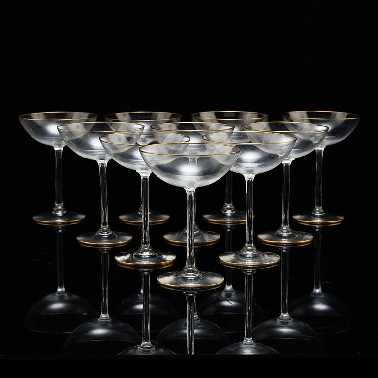 10 champagne glas.