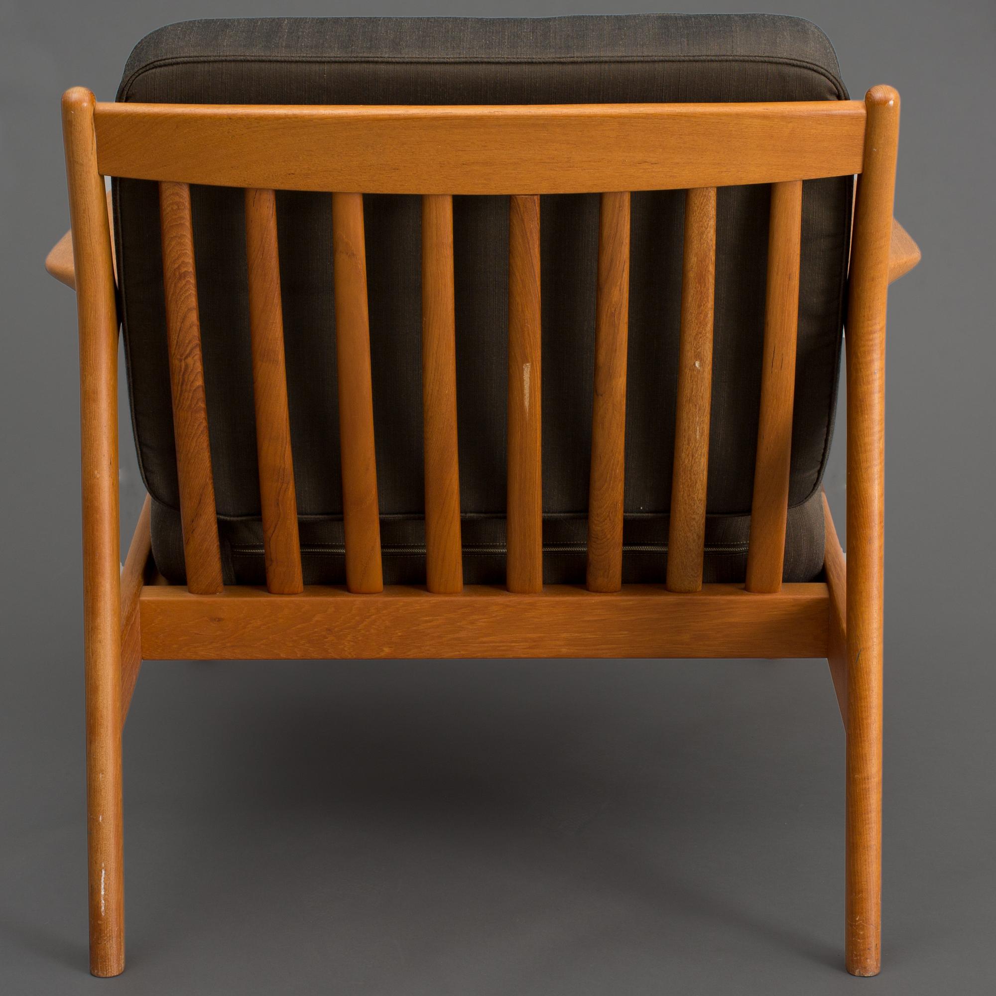 FÅTÖLJ, "USA -75", Folke Ohlsson för DUX, 1900-talets senare del.