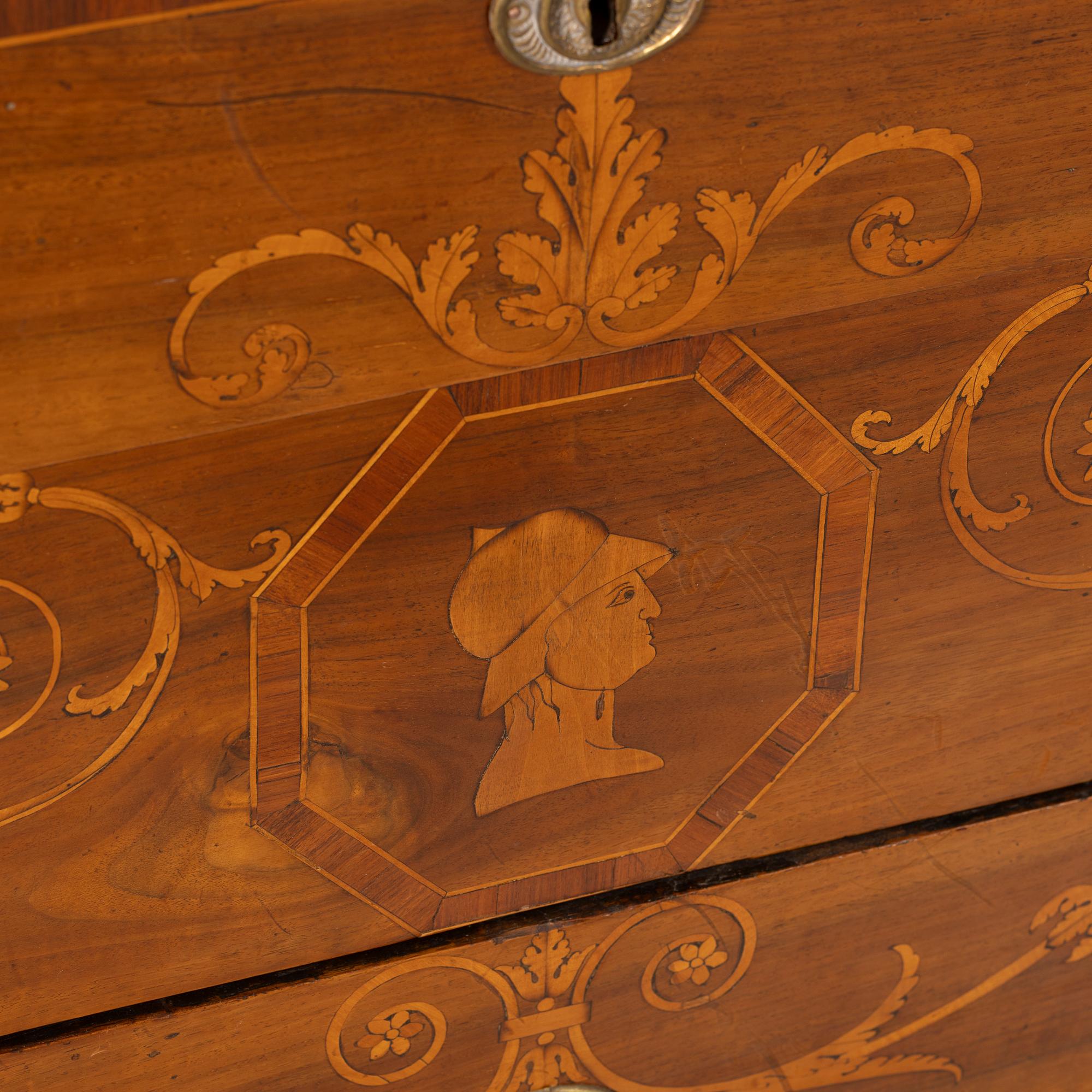 Chest of drawers, Italy, Louis XVI, circa 1800.