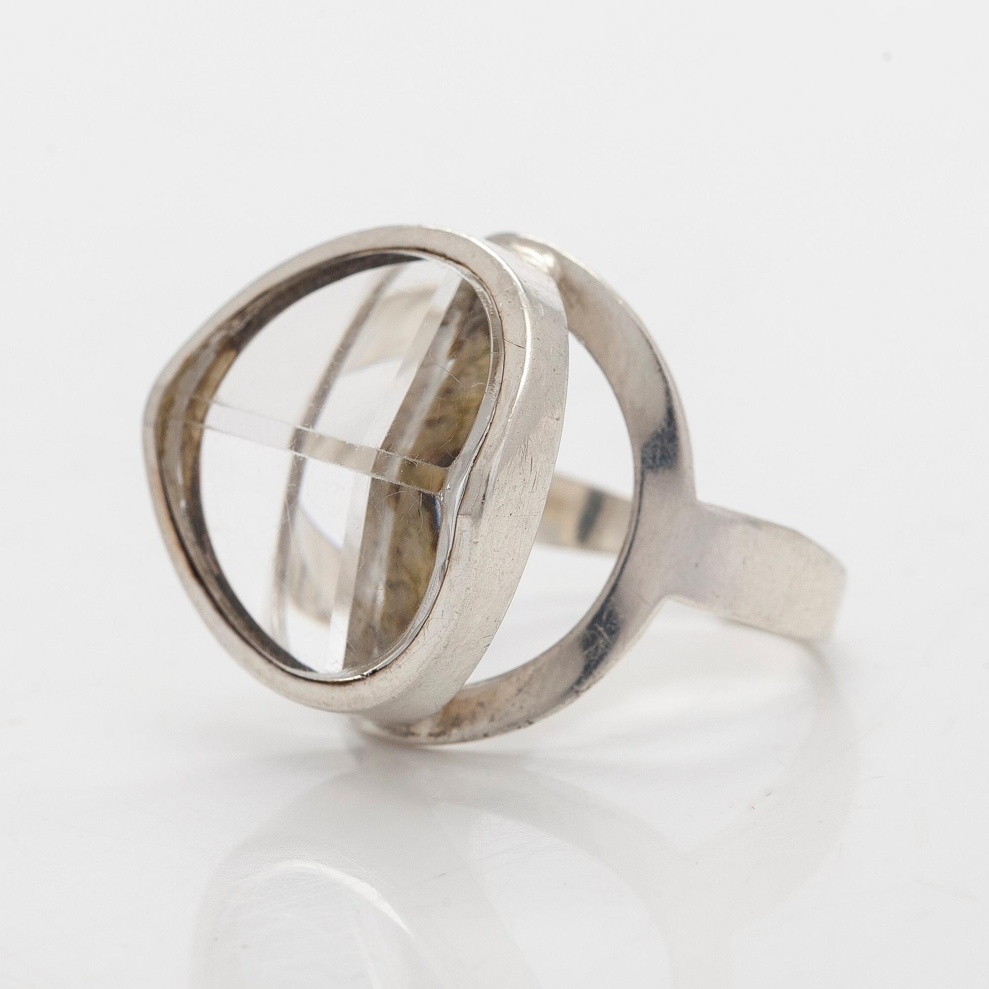 Jorma Laine, ring, silver, faceted rock crystal, Turun Hopea 1984.