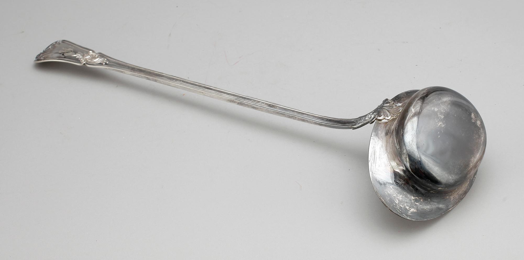 SOPPSLEV, silver, Carl August Nilsson, Malmö, 1885. Vikt ca 300 gram.