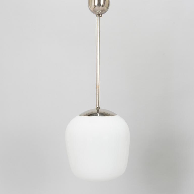 Gunnel Nyman, kattovalaisin, malli 81003, Idman 1940-luku.