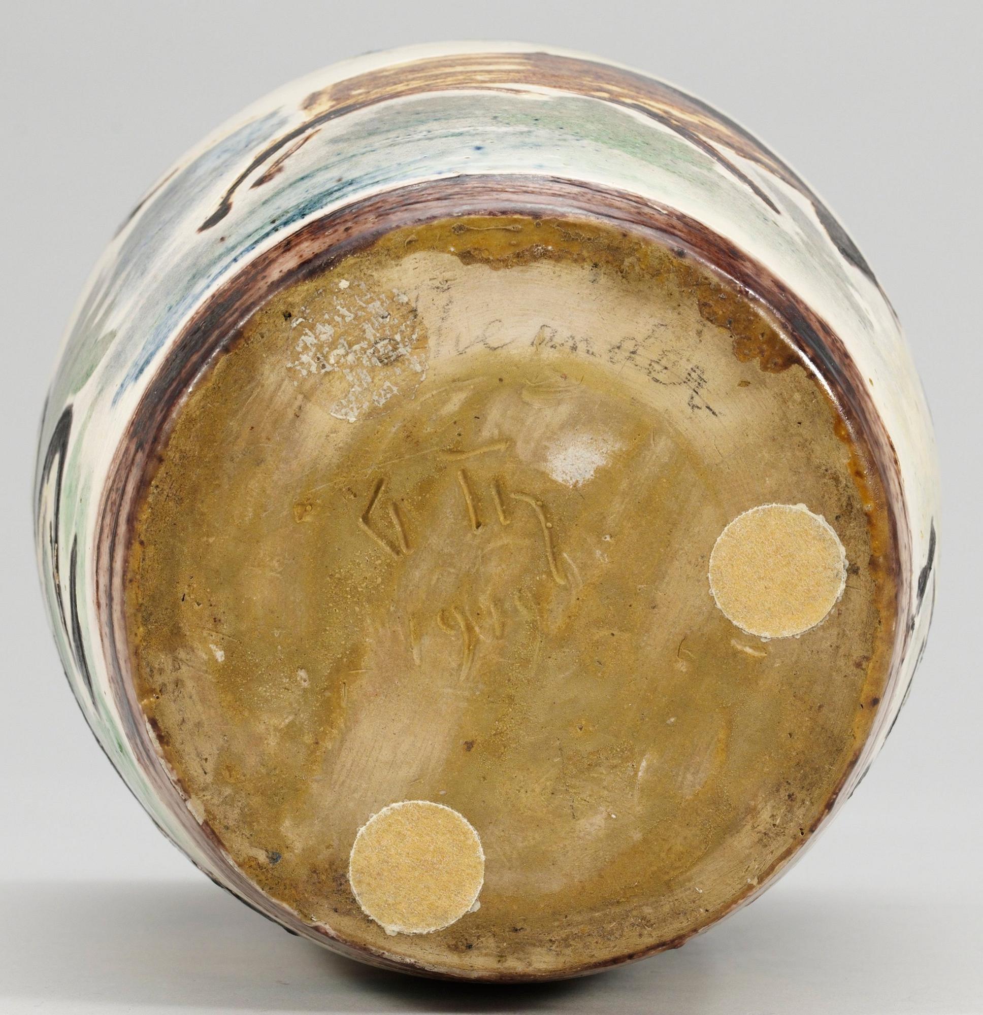 A Gunnar Theander earthenware vase, 1919.
