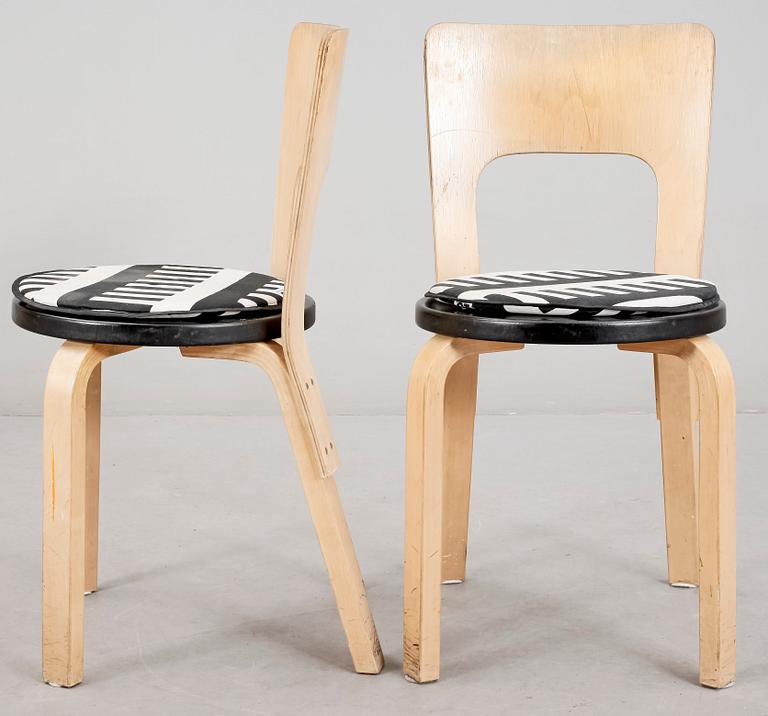 BORD samt STOLAR, 5 delar, Alvar Aalto.