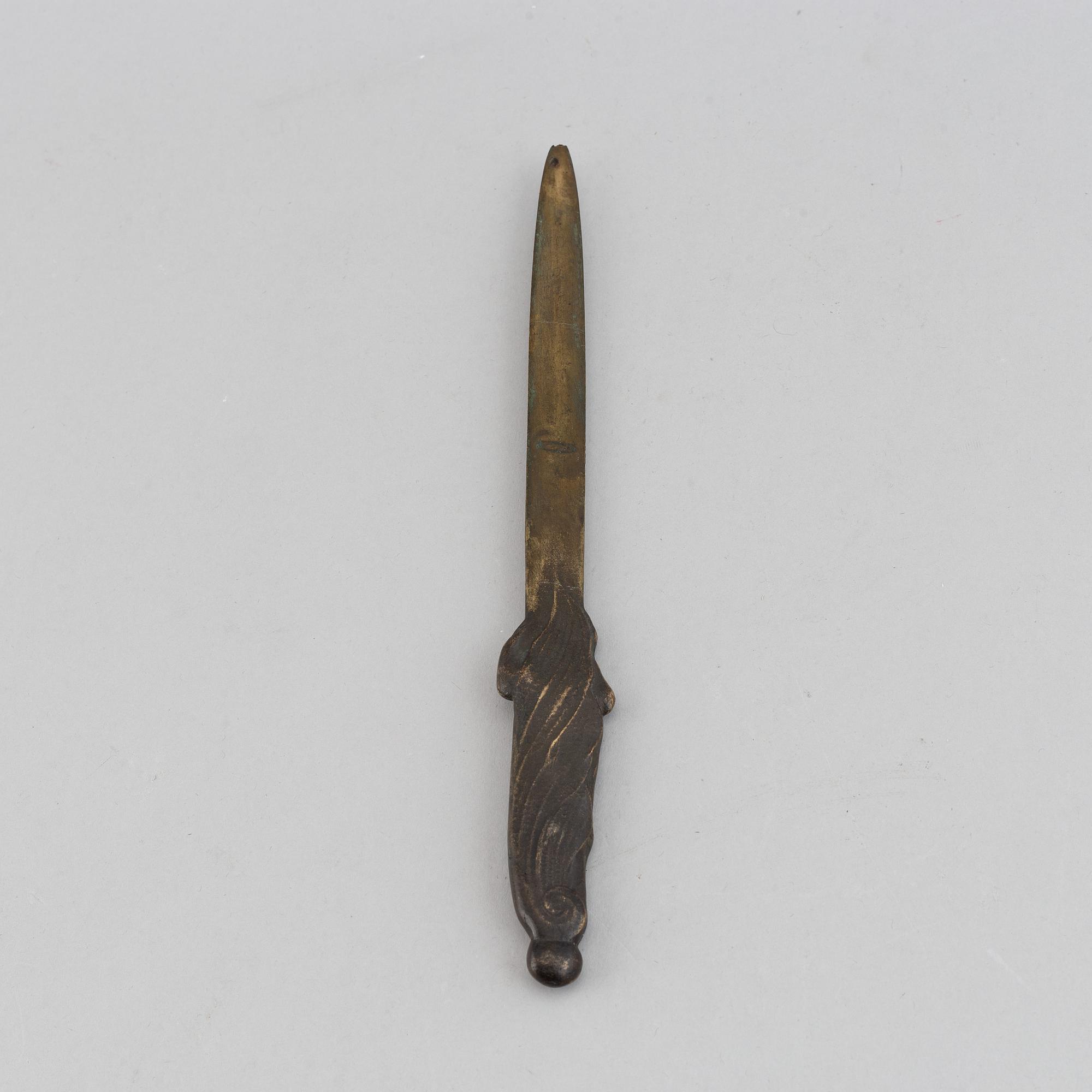 Seal stamp and a letter knife. Bronze 27 cm, 9.5 cm and 8.5 cm.