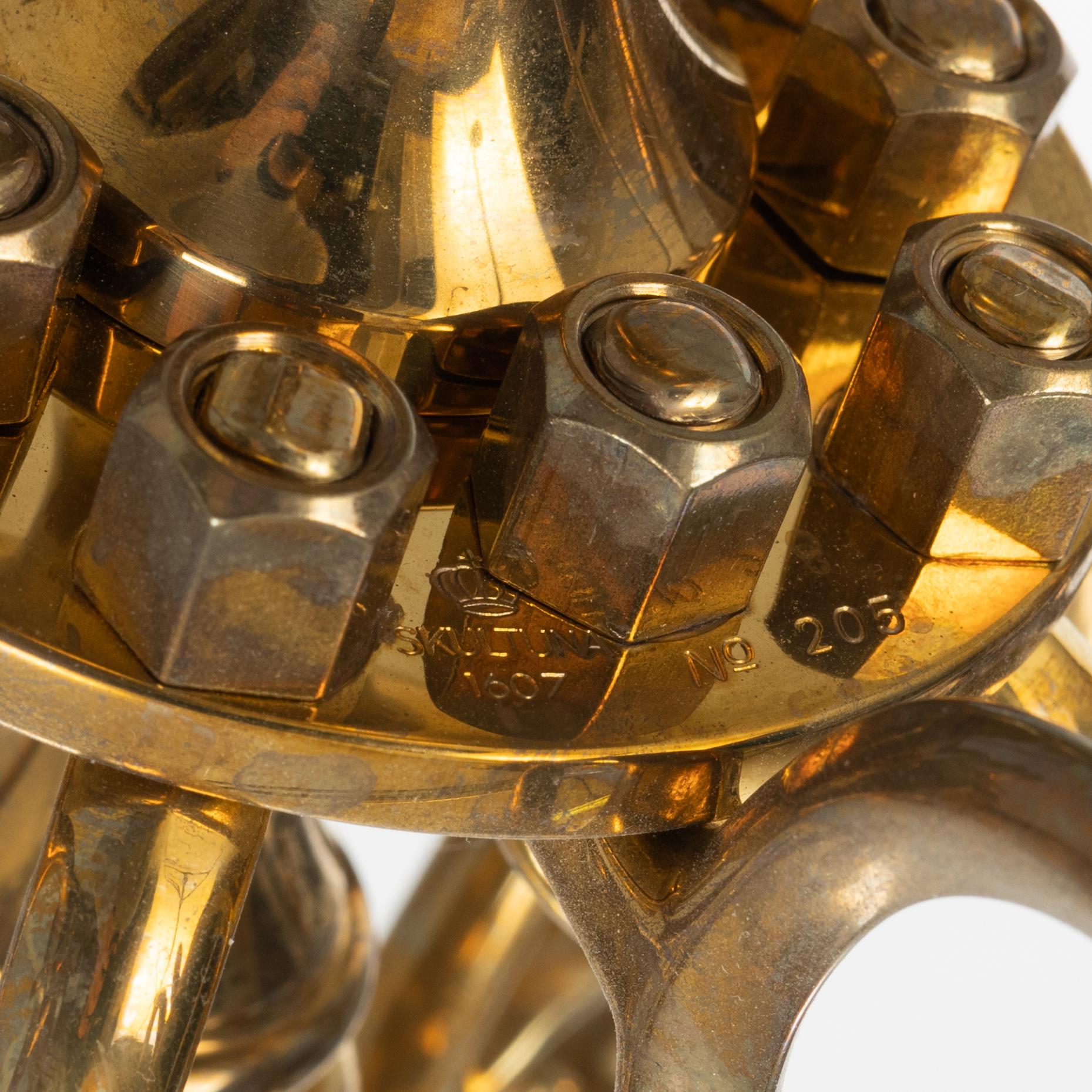 Ljuskrona, barockstil, mässing, modell no 205, Skultuna, 2002.