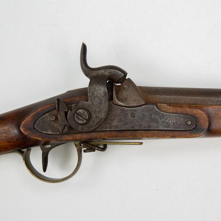 A Swedish percussion gun 1845 navy pattern.