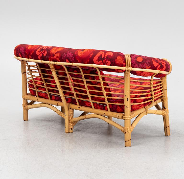 A three-piece bamboo and rattan furniture suite, second half of the 20th Century.