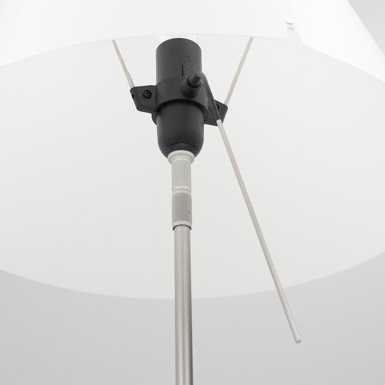 Paolo Rizzatto, golvlampa, "Costanza", Luceplan, Italien.