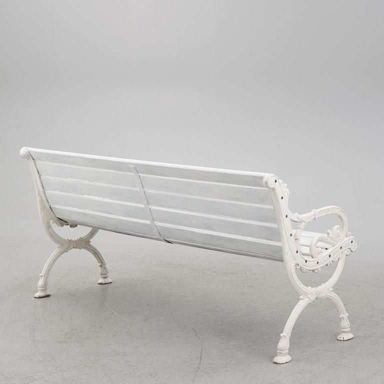 A garden sofa, a table and a pair of chairs, Byarums bruk.