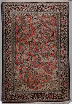MATTA, Ghom, silke, old. Ca 156 x 105 cm.