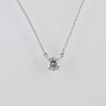 COLLIER, 18K vitguld med briljantslipad diamant ca 0.53 ct. Vikt 2,8 gram.