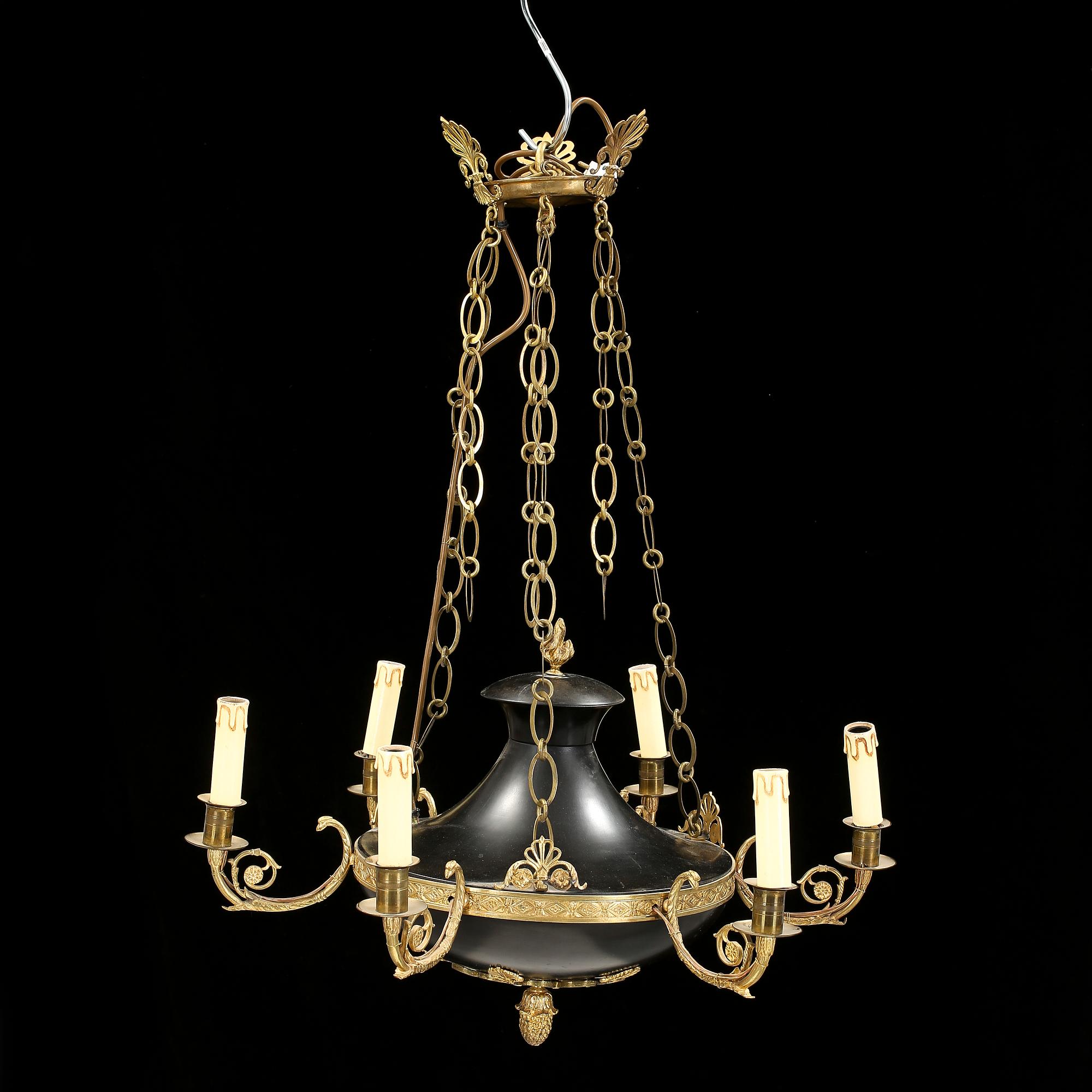 TAKAMPEL, empirestil, 1900-talets första kvartal. Höjd ca 95 cm.
