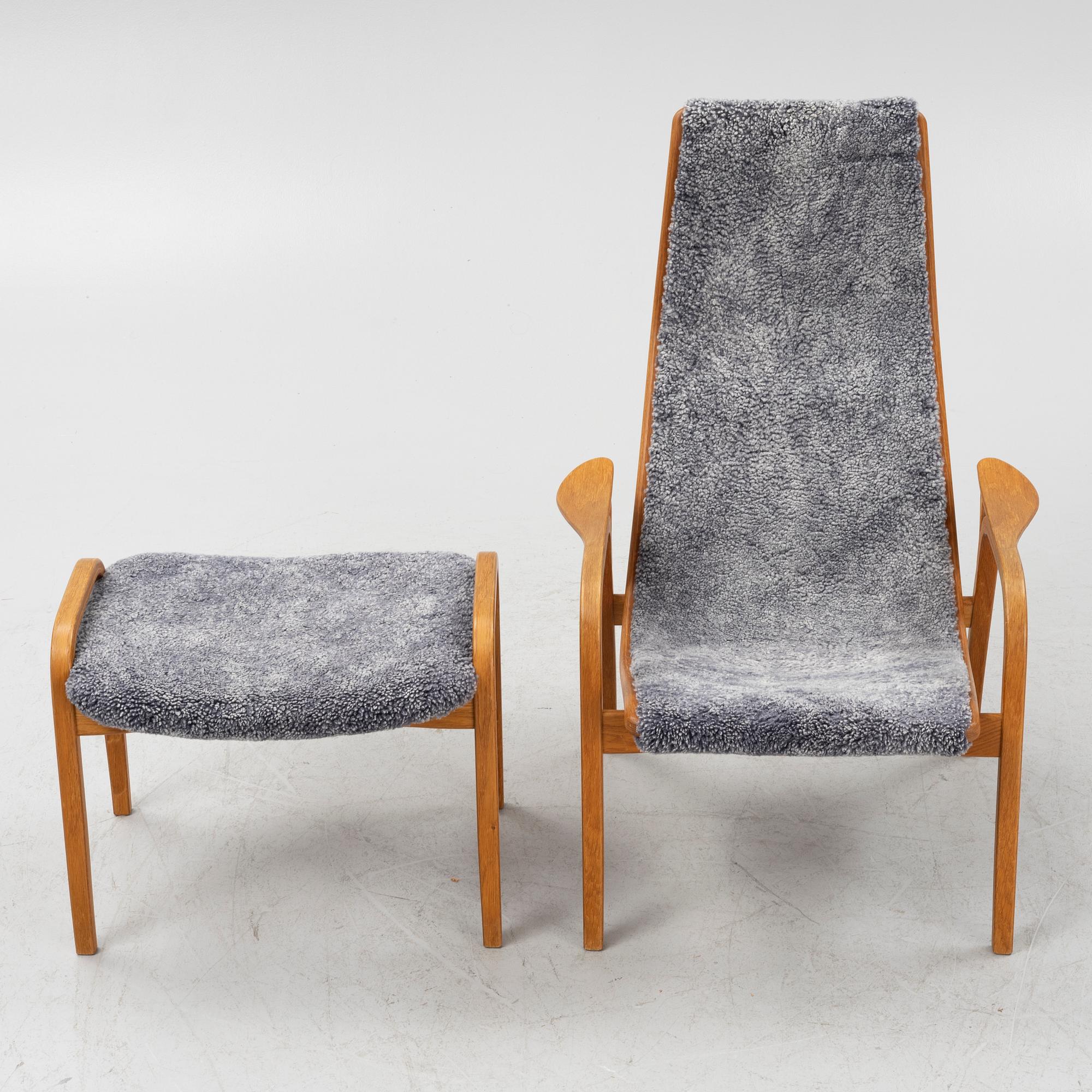 Yngve Ekström, fåtölj med fotpall, "Lamino", Swedese, daterad -06.