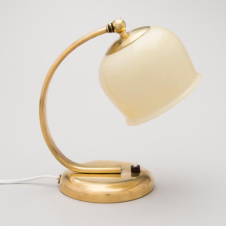 PAAVO TYNELL, A 1930s '5216' table lamp for Taito, Finland.