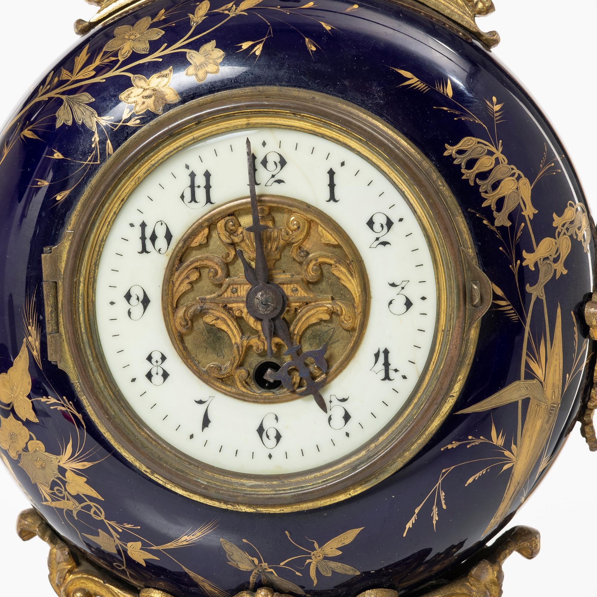 Table pendulum clock, Farcot Breveté, France, late 19th century.