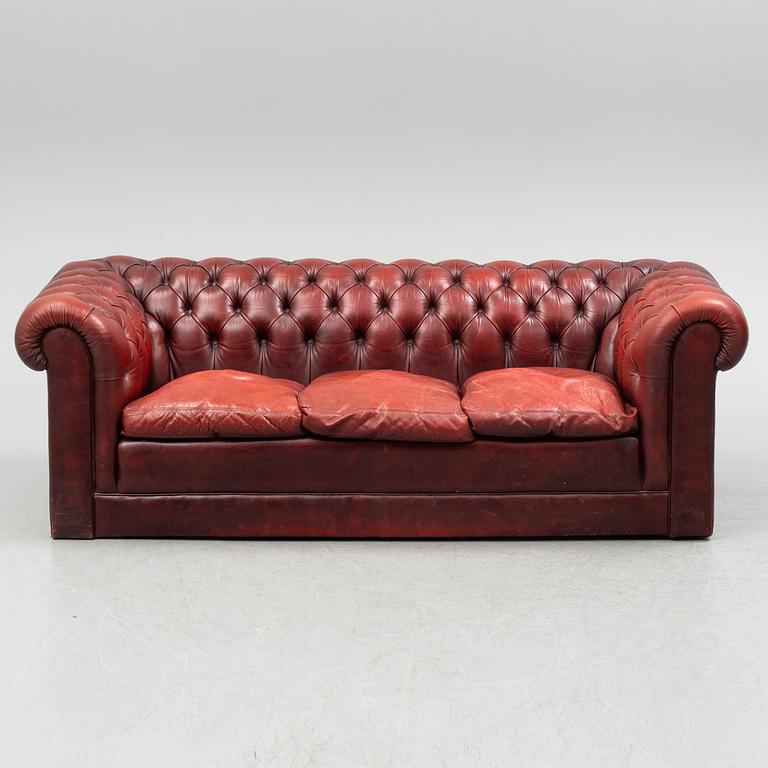 A sofa and a pair of armchairs, England, second half of the 20th century.
