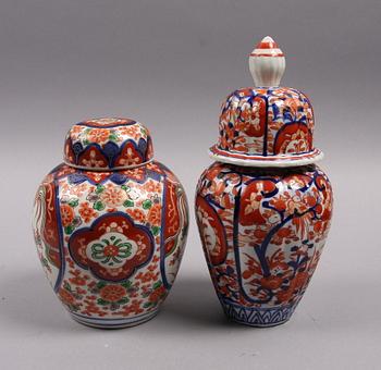 LOCKURNOR, 2 st, porslin. Japan.