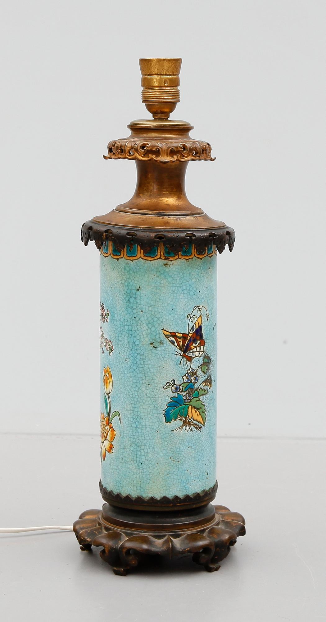 LAMPFOT, porslin, ostindisk, sekelskiftet 1900.