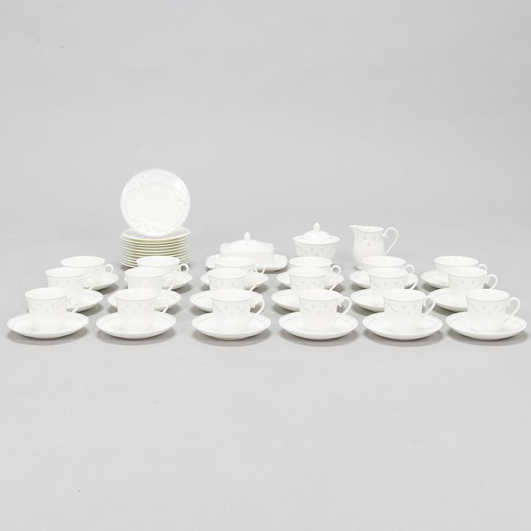 A 33-piece porcelain 'Amado' coffee and tea set, Villeroy & Boch.