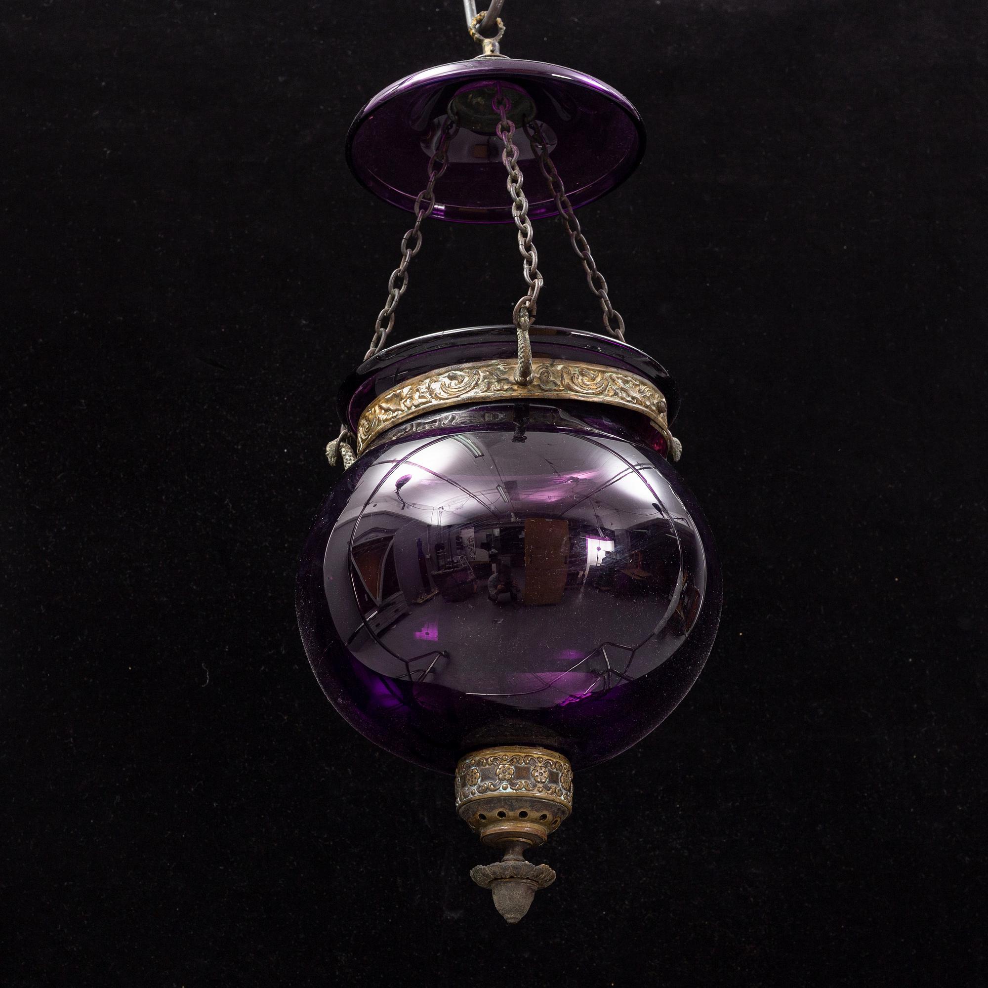 A late 19th century ceiling light.