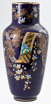 URNA, porslin, Gustafsberg, 1894.