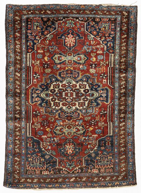 Mata, Hamadan, ca 152 x 107 cm.