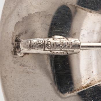 Elis Kauppi, A silver brooch with an anventurine. Kupittaan kulta, Turku 1961.