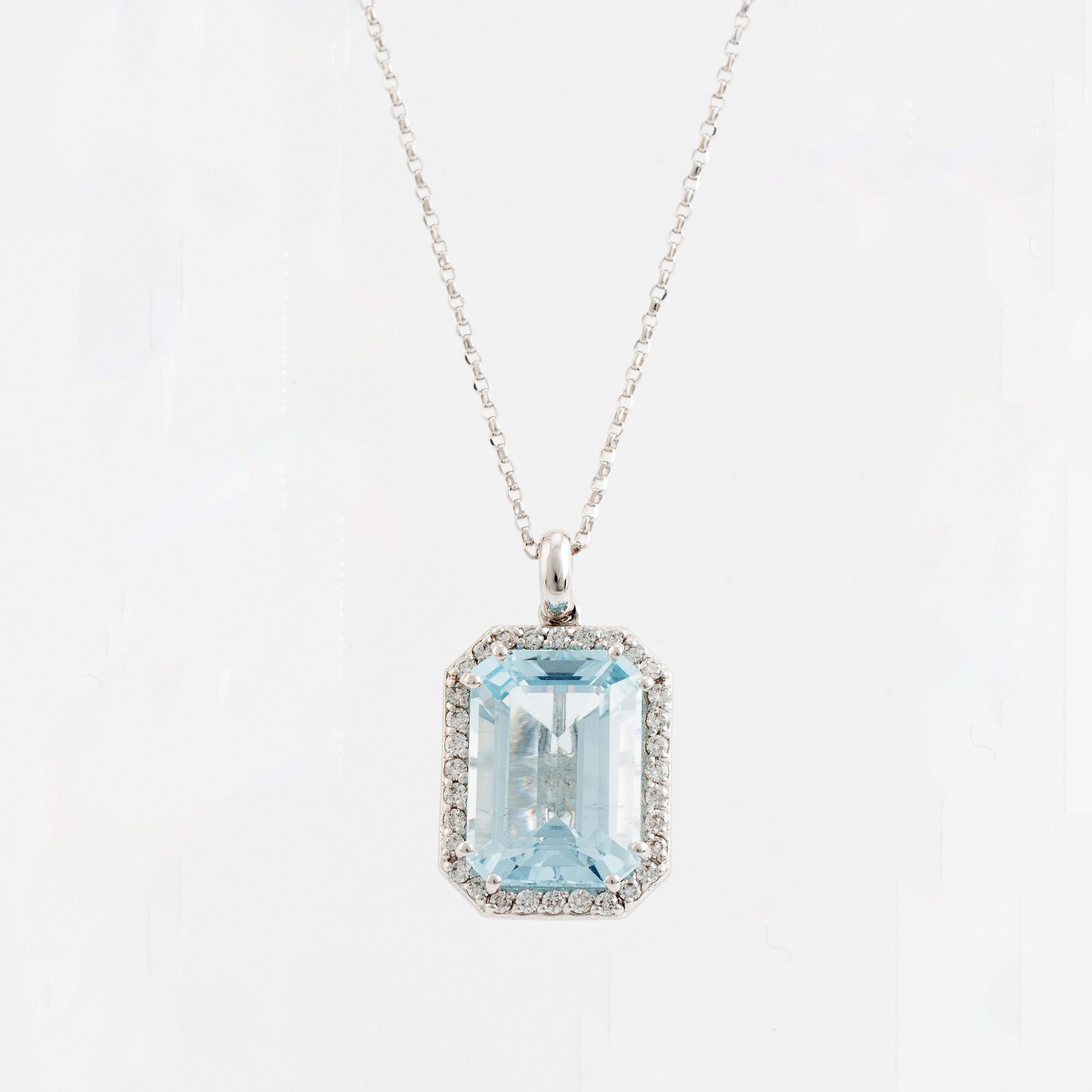Aquamarine and brilliant cut diamond necklace.