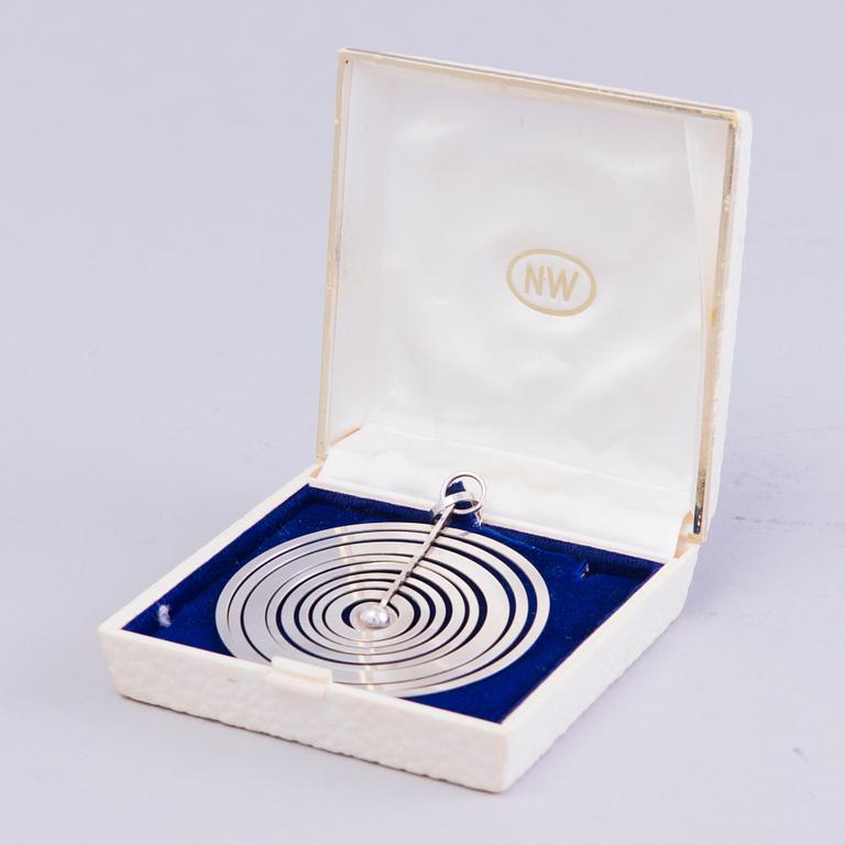 A TAPIO WIRKKALA SILVER PENDANT, "Silver moon", for Nestor Westerback by Kultakeskus 1971.