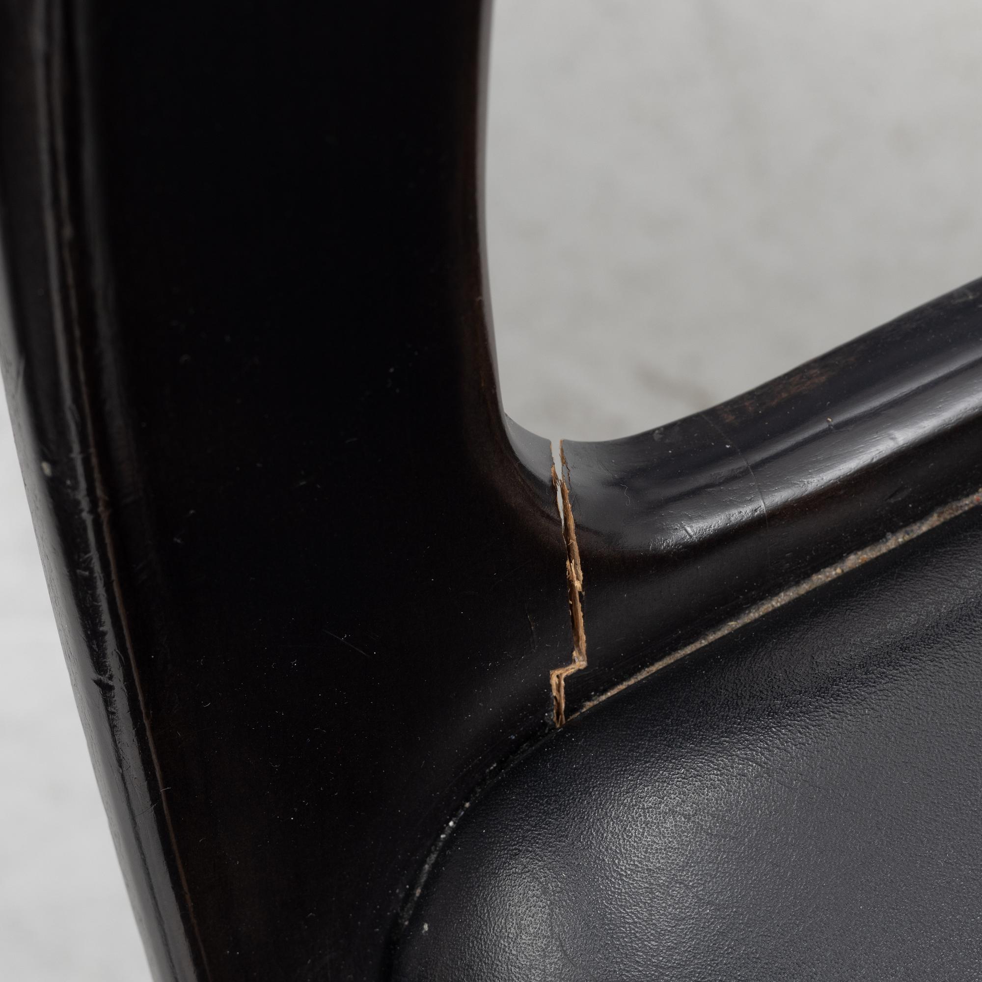 Anna von Schewen, a set of 8 armchairs, "Hug" Gärsnäs, early 2000s.