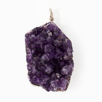 Helge Narsakka, pendant / brooch, amethyst crystal, silver, Kaunis Koru 1962.