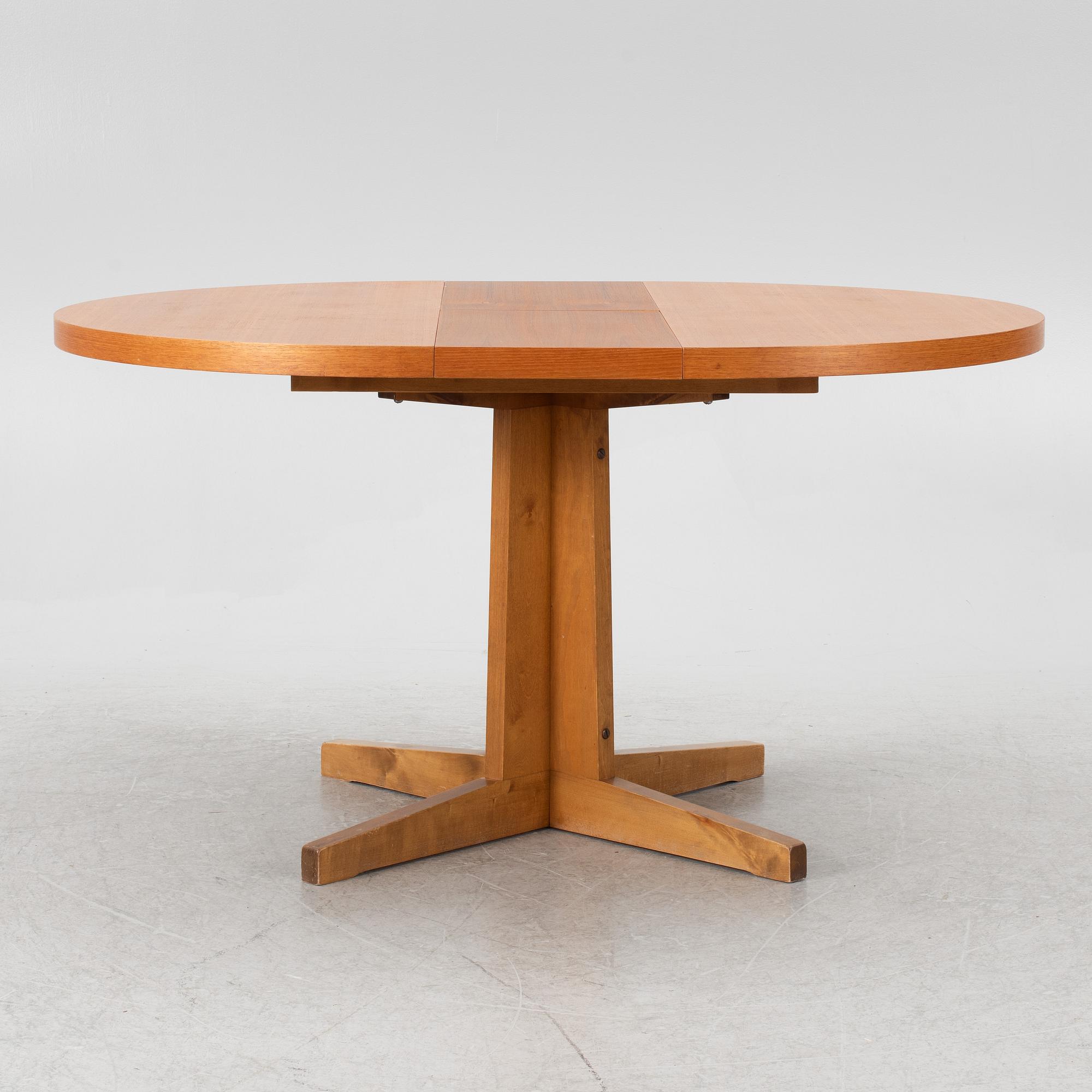 A dining table, second half of the 20th century.