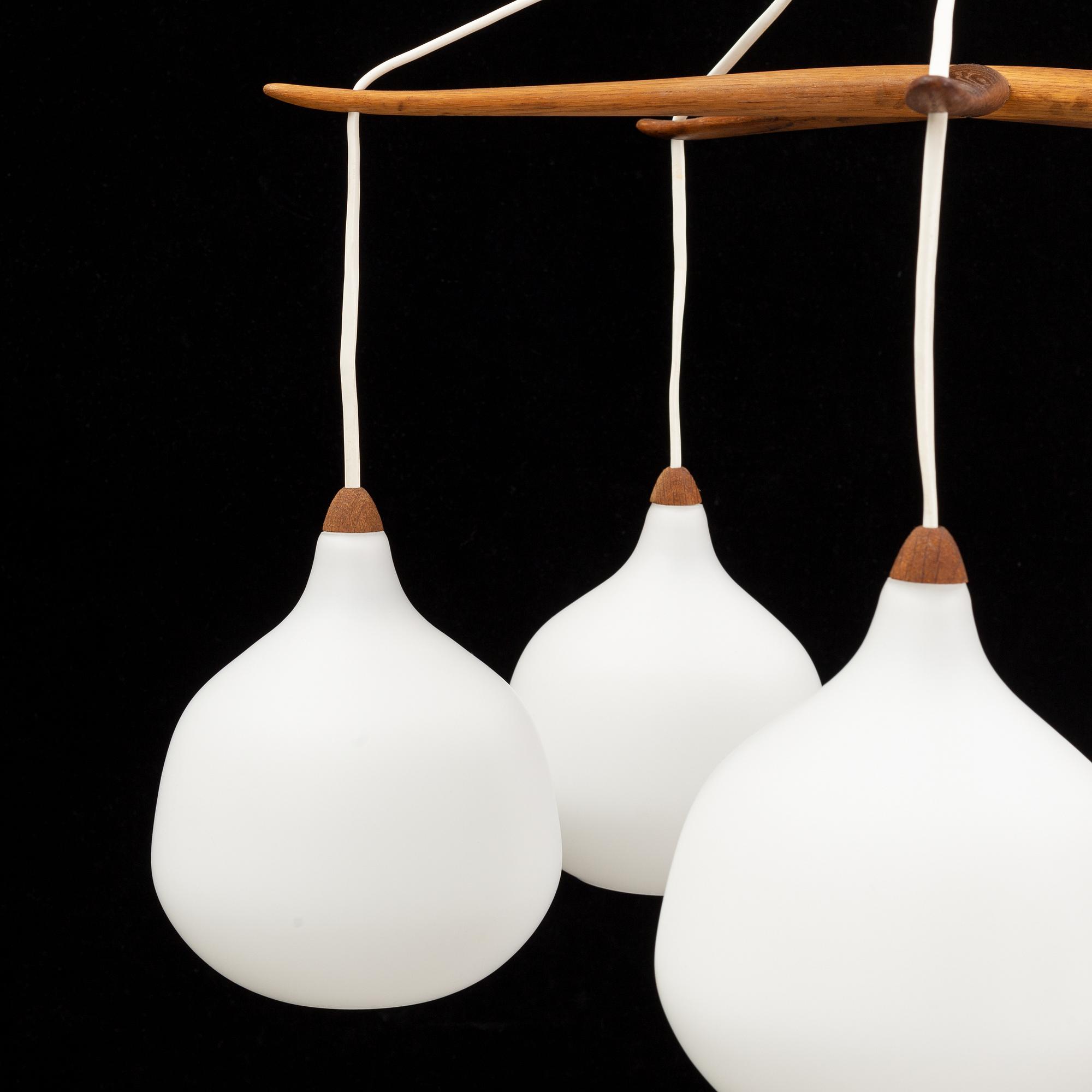 Uno & Östen Kristiansson, taklampa, Luxus, Vittsjö, 1950/60-tal.