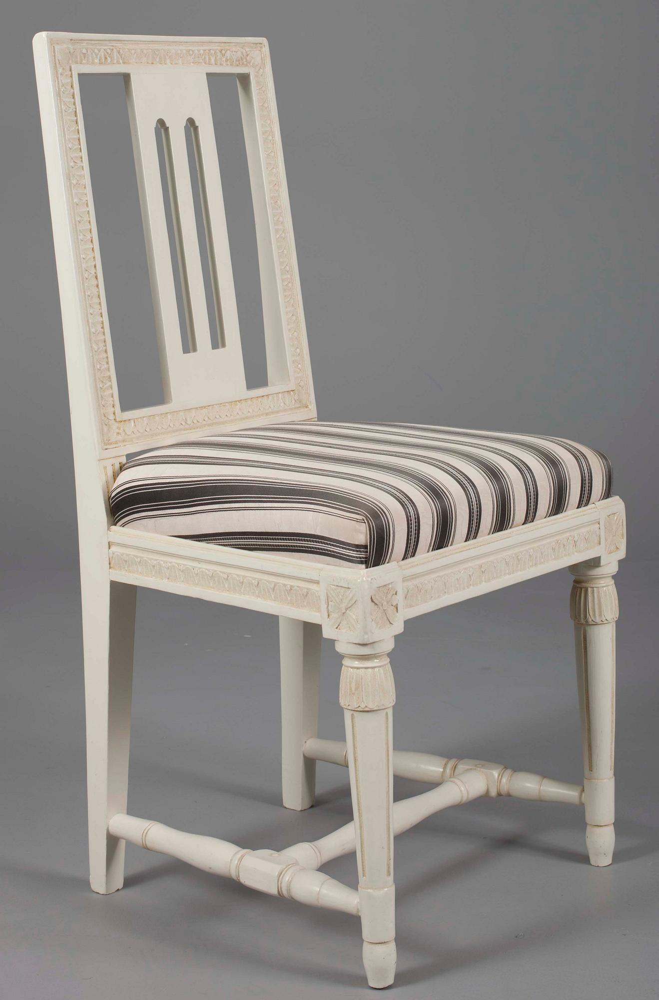 STOL. gustaviansk, 1700/1800-talets sekelskifte.