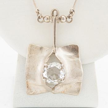Magnus G:son Liedholm, necklace sterling silver and rock crystal signed.