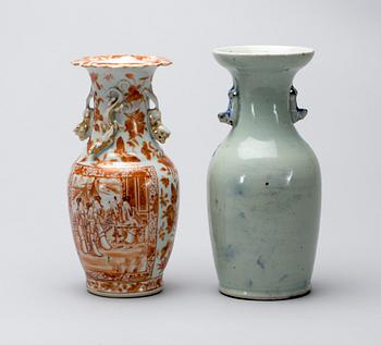 VASER, 2 stycken Kina, 1800-tal.