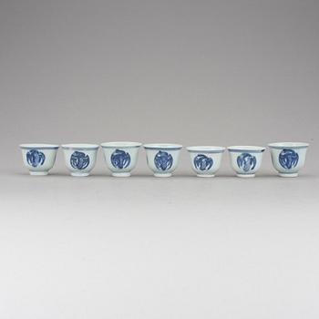 KOPPAR, 7, porslin, Kina, 1800-tal.