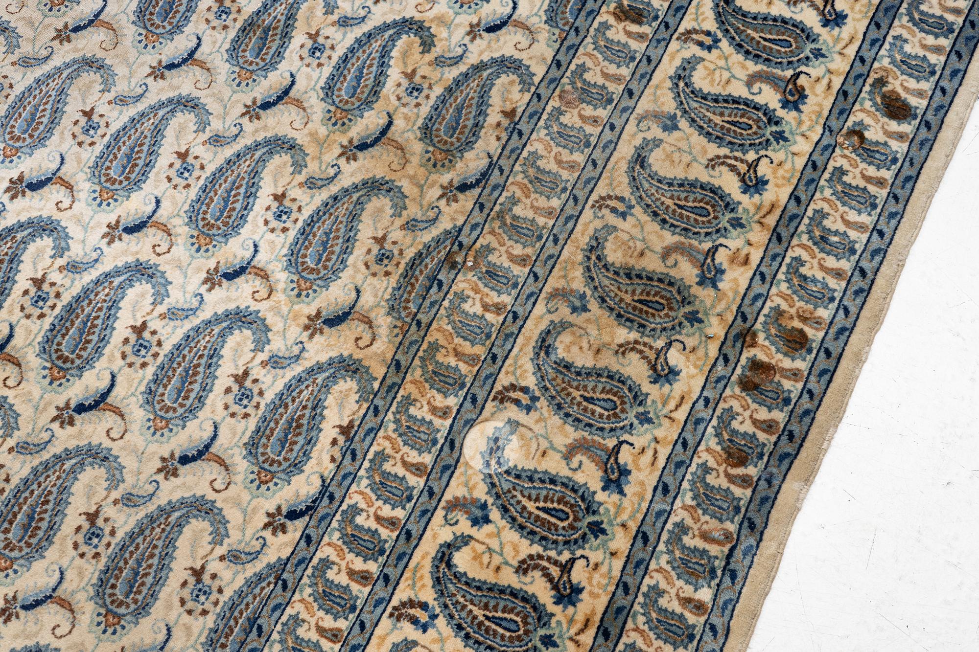 Matta, Keshan, ca 433 x 305 cm.